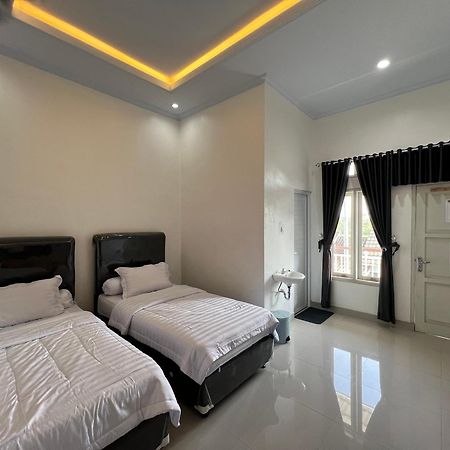 Backyard Guest House Banjar  외부 사진