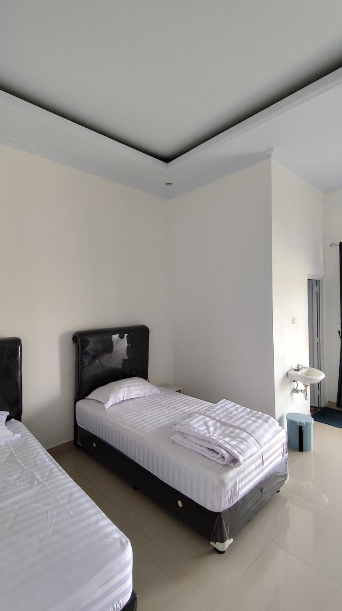 Backyard Guest House Banjar  외부 사진